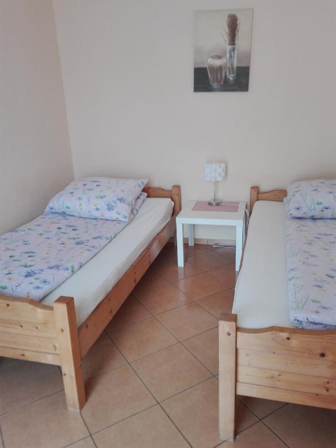 Relax U Janusza Hotel Kolobrzeg Bagian luar foto
